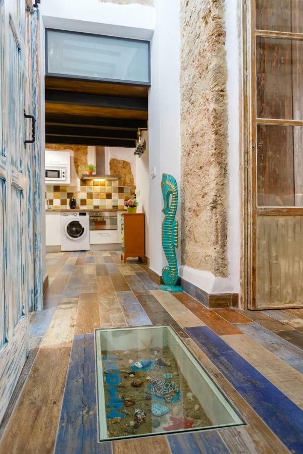 Noah House City Center - Historic Center Cadice Esterno foto