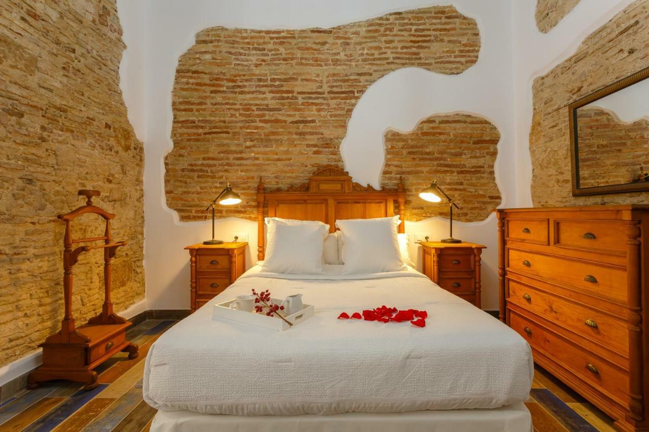Noah House City Center - Historic Center Cadice Esterno foto
