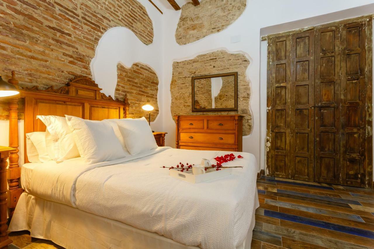 Noah House City Center - Historic Center Cadice Esterno foto