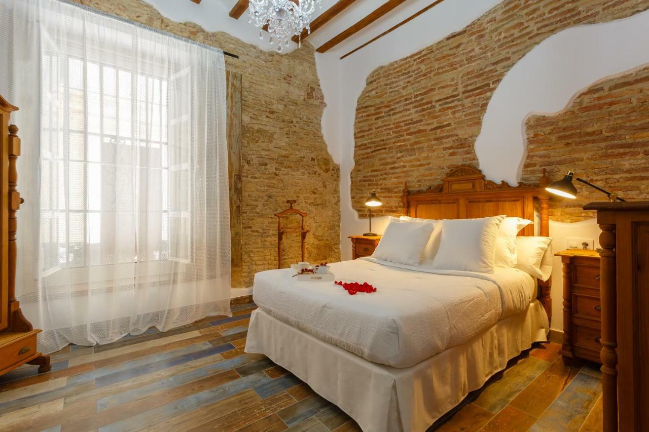 Noah House City Center - Historic Center Cadice Esterno foto